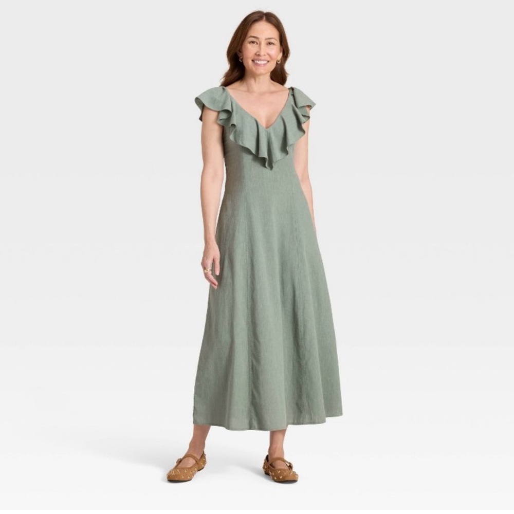 Universal Thread Light Sage Ruffle V‑Neck Maxi Dress
